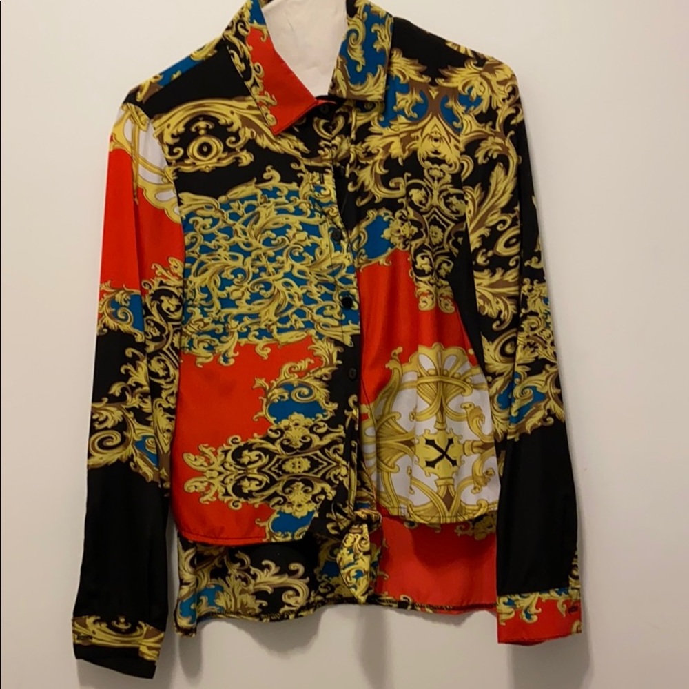 Patterned tie front blouse